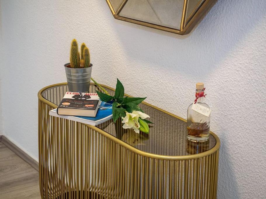 Junik Apartments "Am Sternbuschweg" Duisburg Room photo